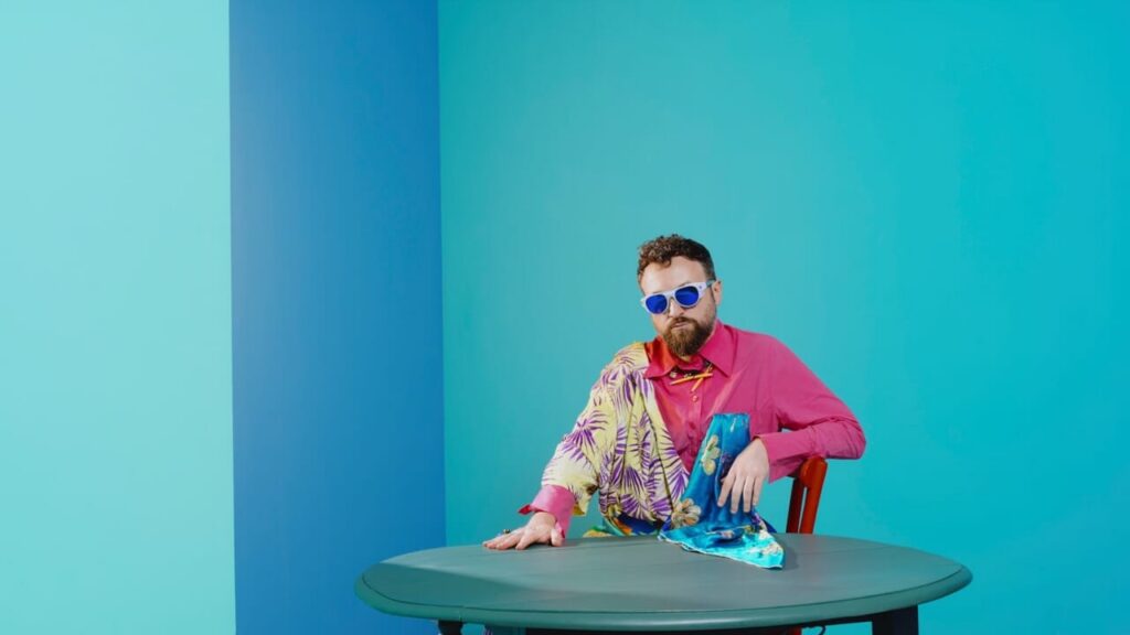 Dargen D’Amico, dopo Sanremo al via il tour con “Doppia Mozzarella”